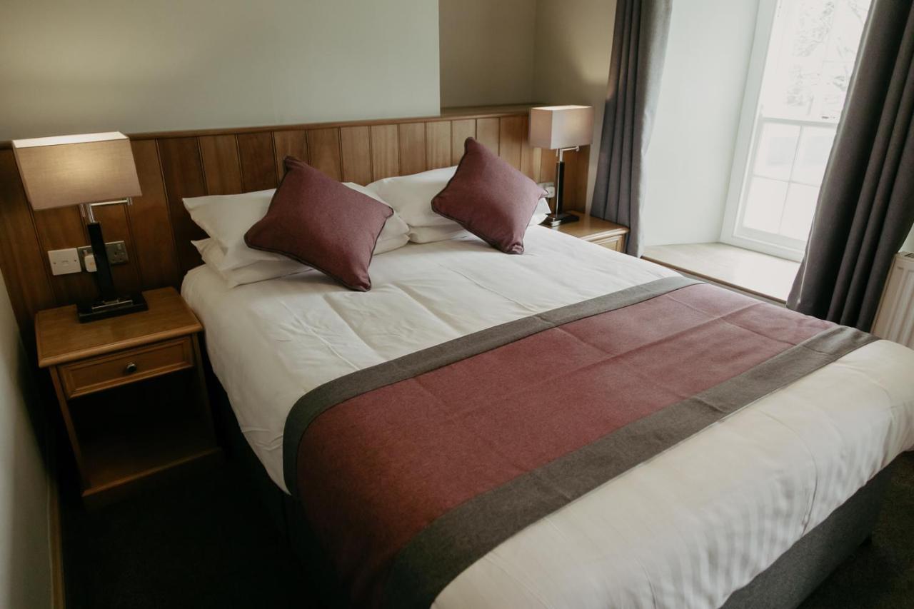 St. Davids Cross Hotel Extérieur photo